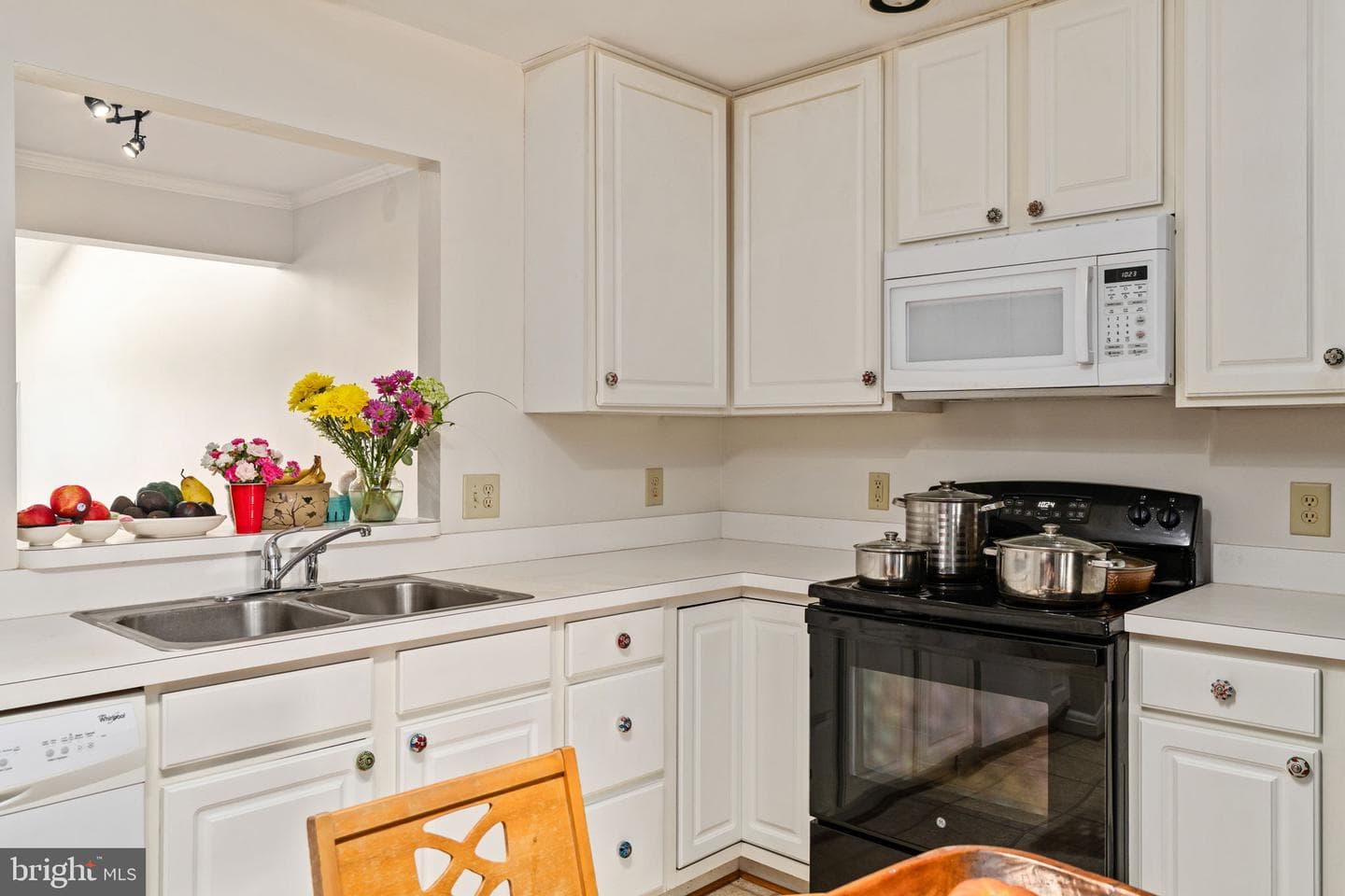 11302 Patrick Henry Lane photo 12
