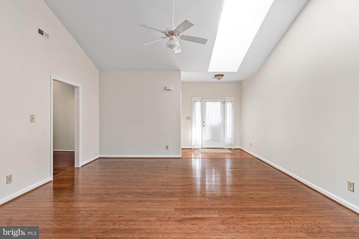 11302 Patrick Henry Lane photo 15