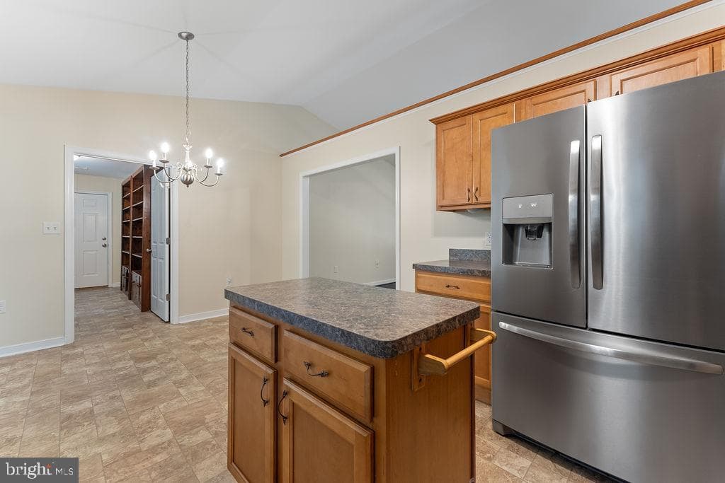 7525 Nyland Road photo 14