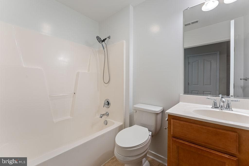 7525 Nyland Road photo 18
