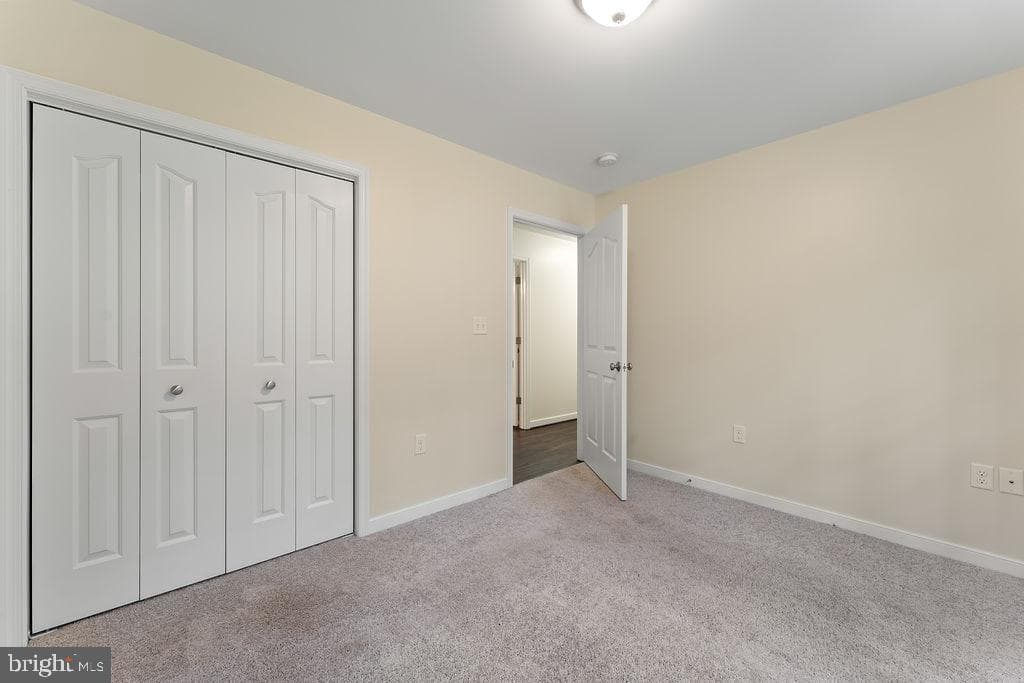 7525 Nyland Road photo 22