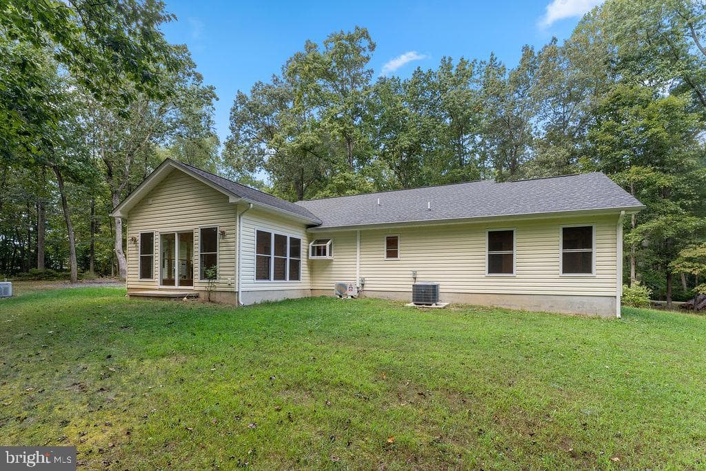 7525 Nyland Road photo 29