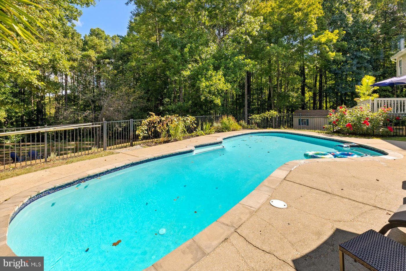 12822 Pelham Dr photo 44
