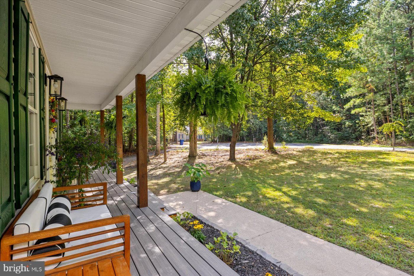 12822 Pelham Dr photo 6