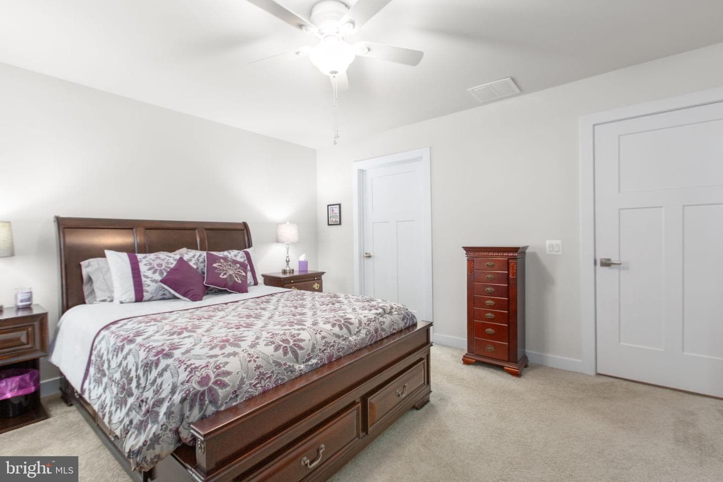 7411 Brentford Terrace photo 10