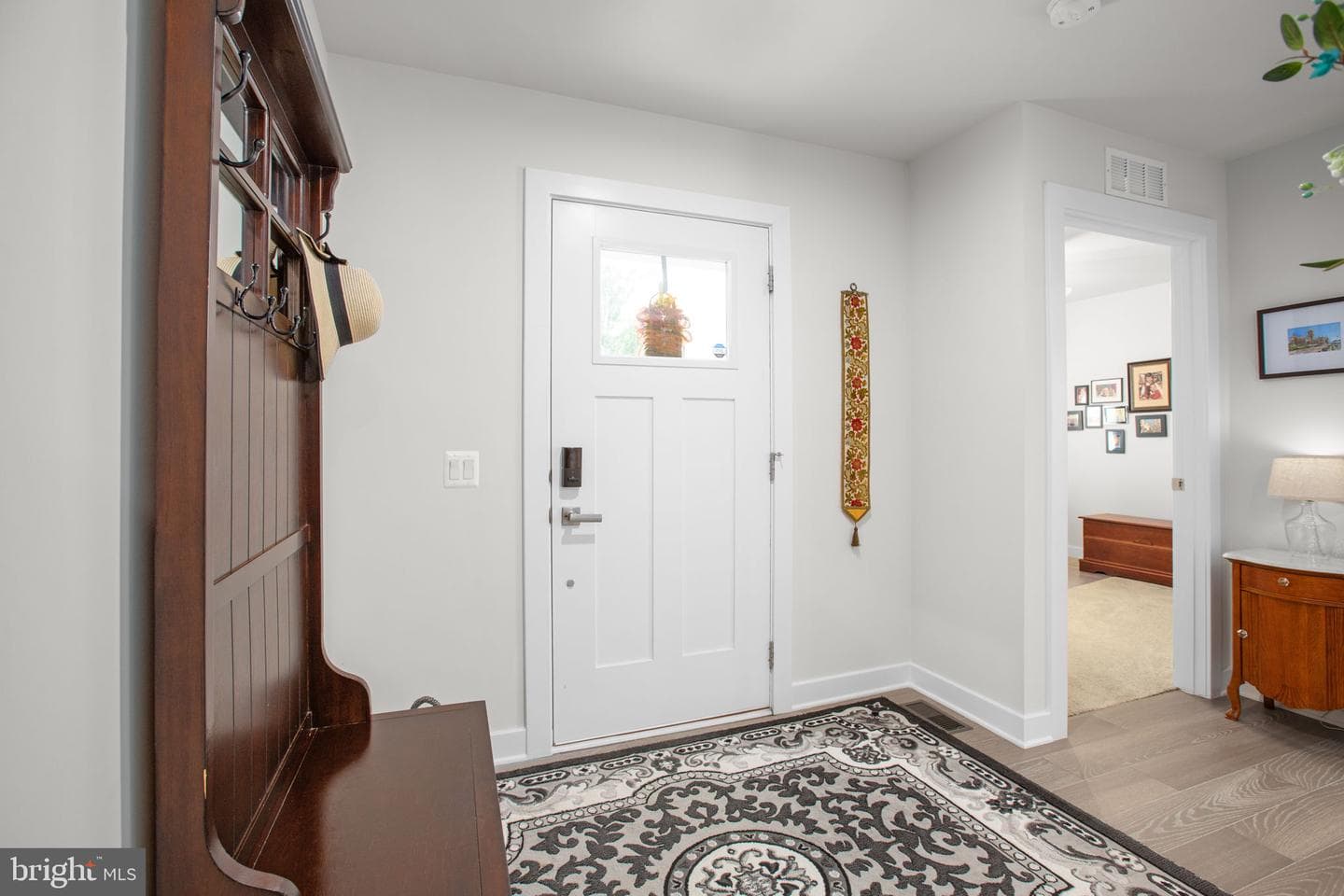 7411 Brentford Terrace photo 14