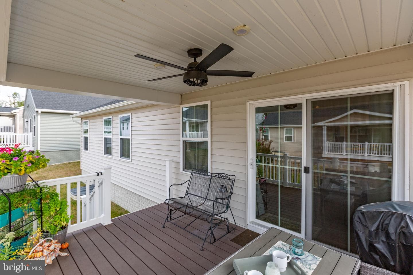 7411 Brentford Terrace photo 23