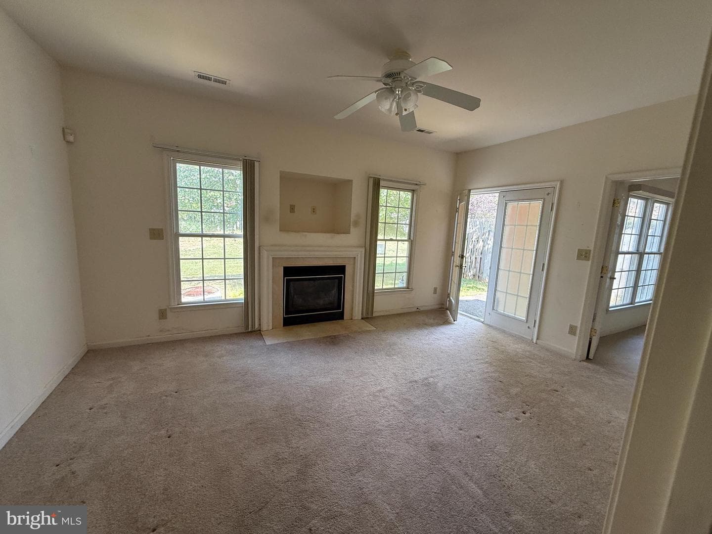 11002 Jaguar Court photo 3