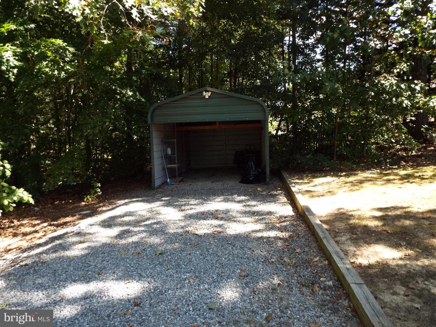 447 Albany Street photo 5