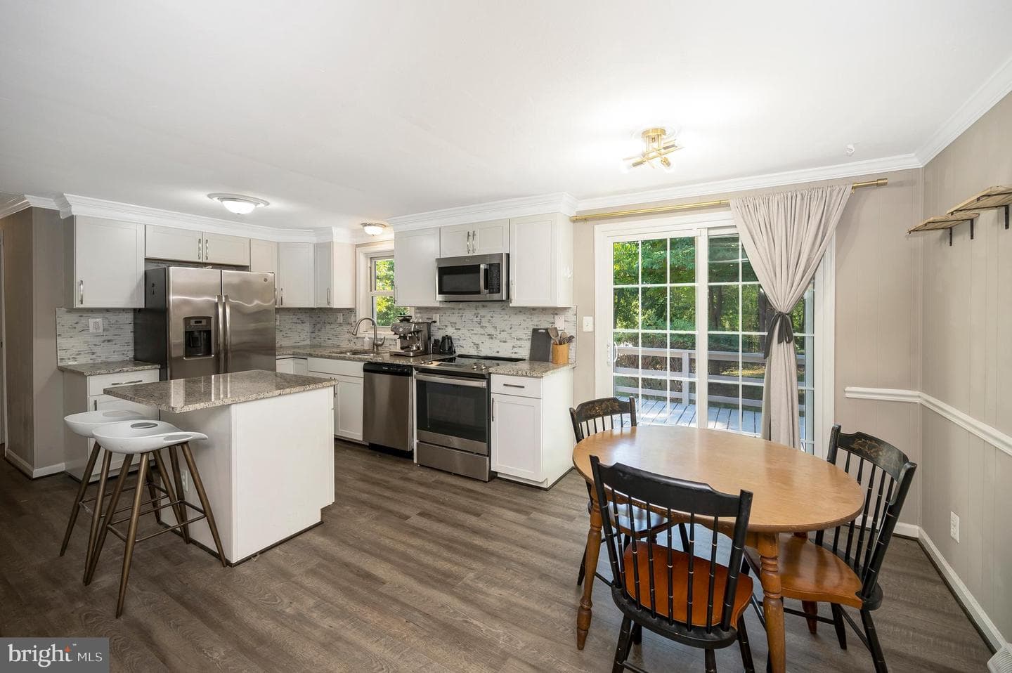 10916 Deer Drive photo 13