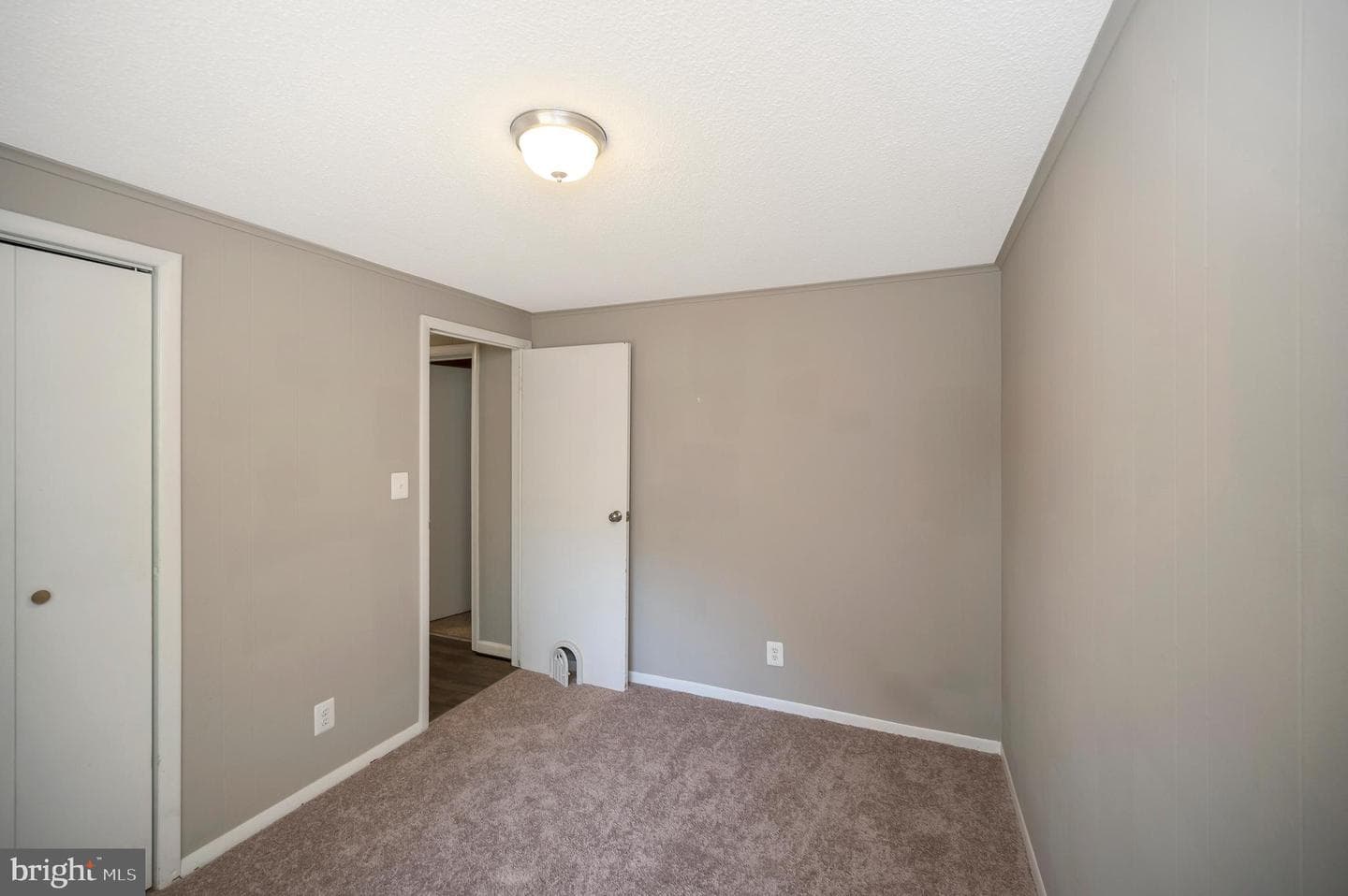 10916 Deer Drive photo 23