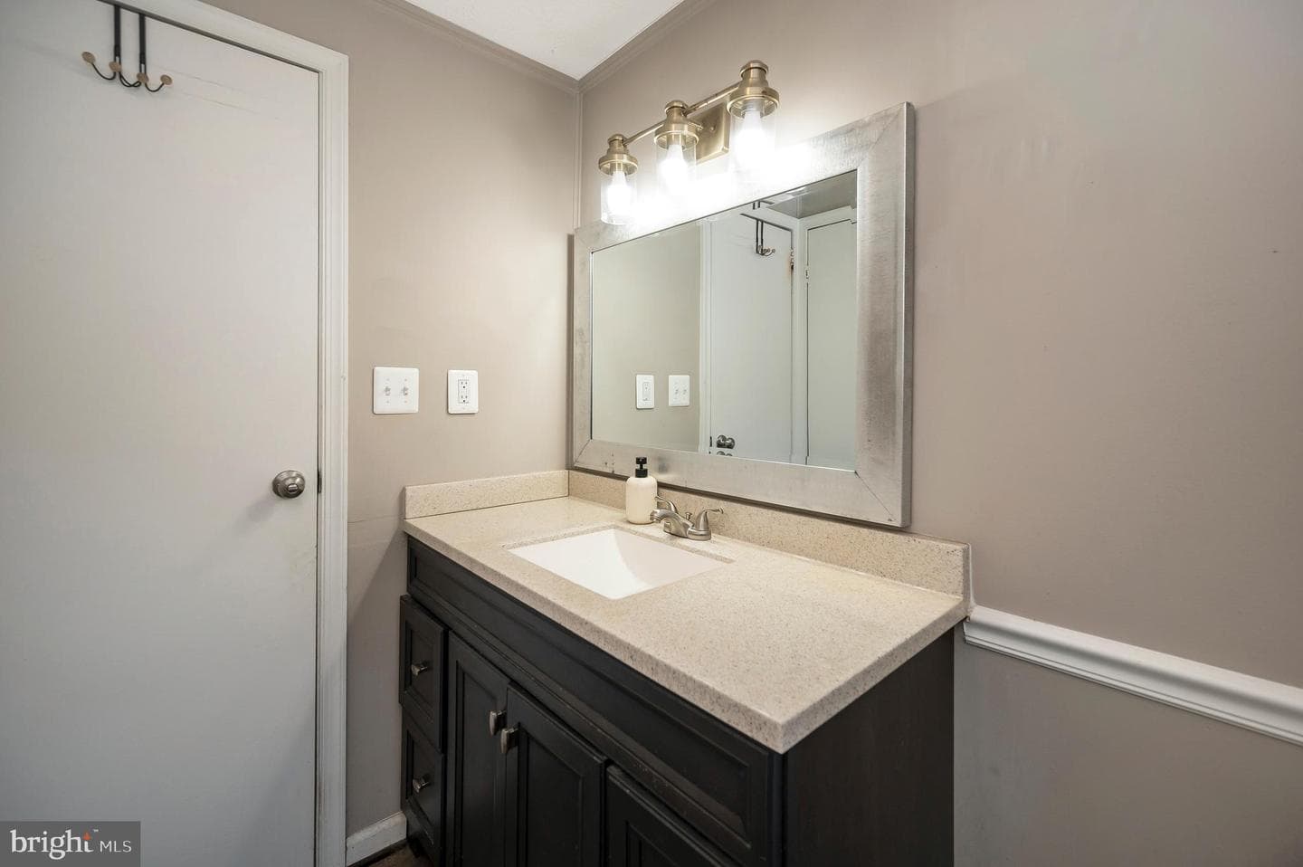 10916 Deer Drive photo 28