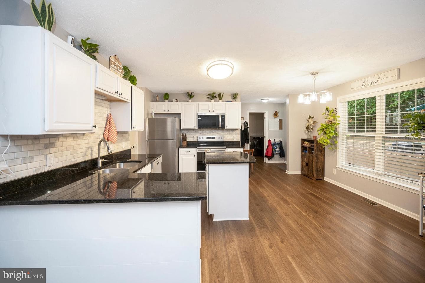 5109 Brookshire Court W photo 16