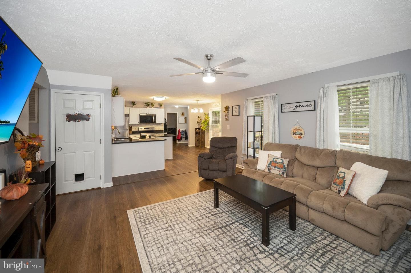 5109 Brookshire Court W photo 28