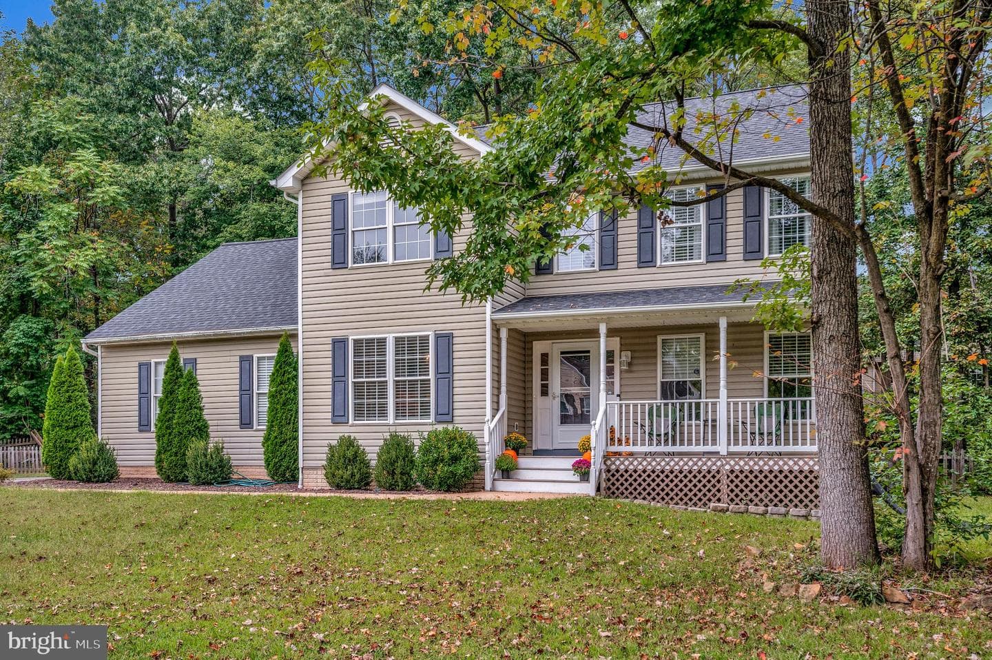 5109 Brookshire Court W photo 4