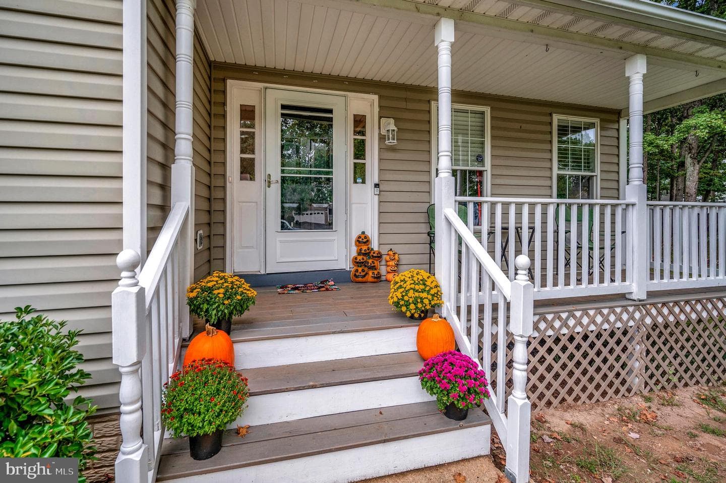 5109 Brookshire Court W photo 5