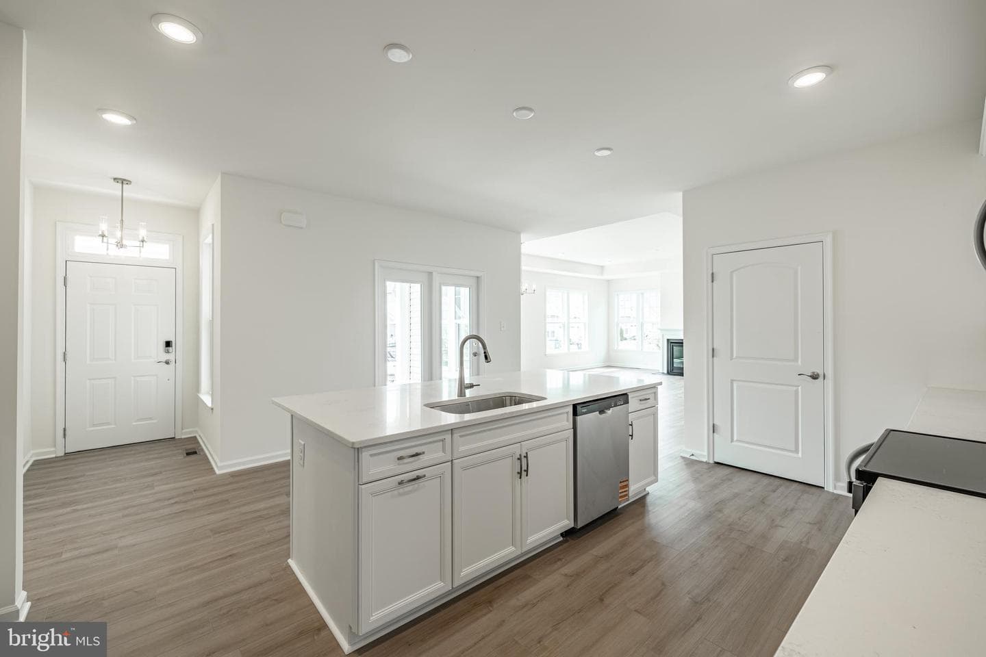 12404 Ruby Red Drive photo 8