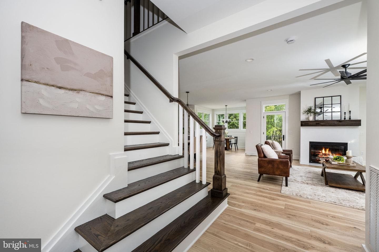 8537 Highclere Lane photo 29