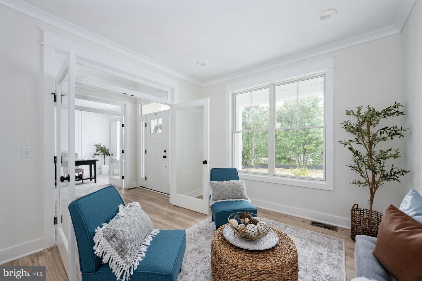 8537 Highclere Lane photo 45