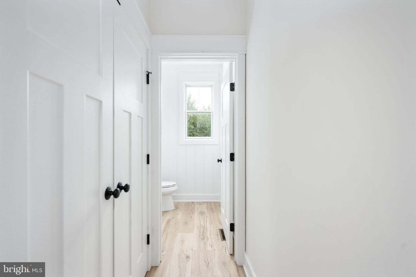 8537 Highclere Lane photo 46