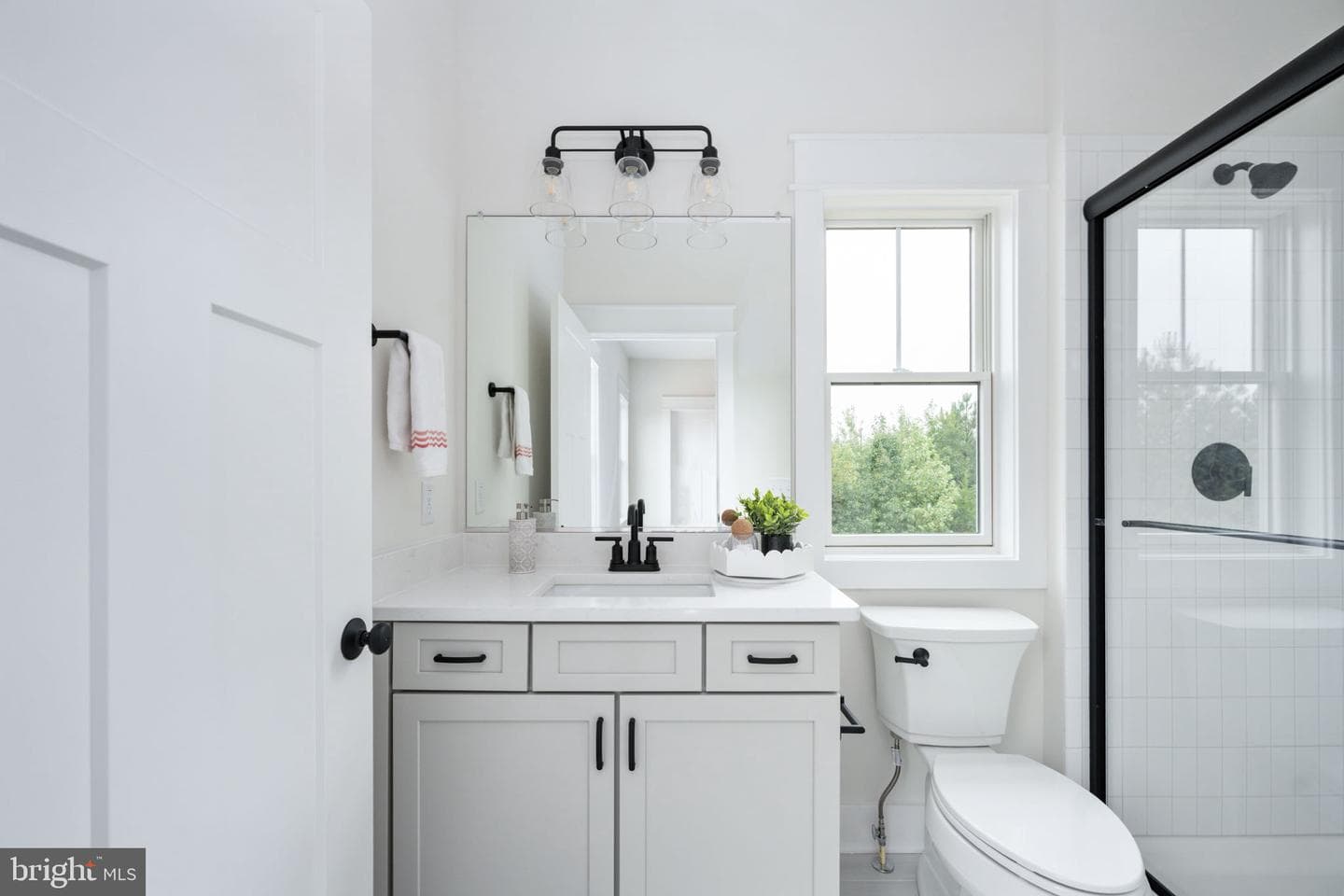 8537 Highclere Lane photo 49