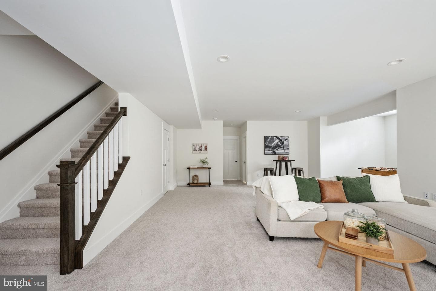 8537 Highclere Lane photo 64
