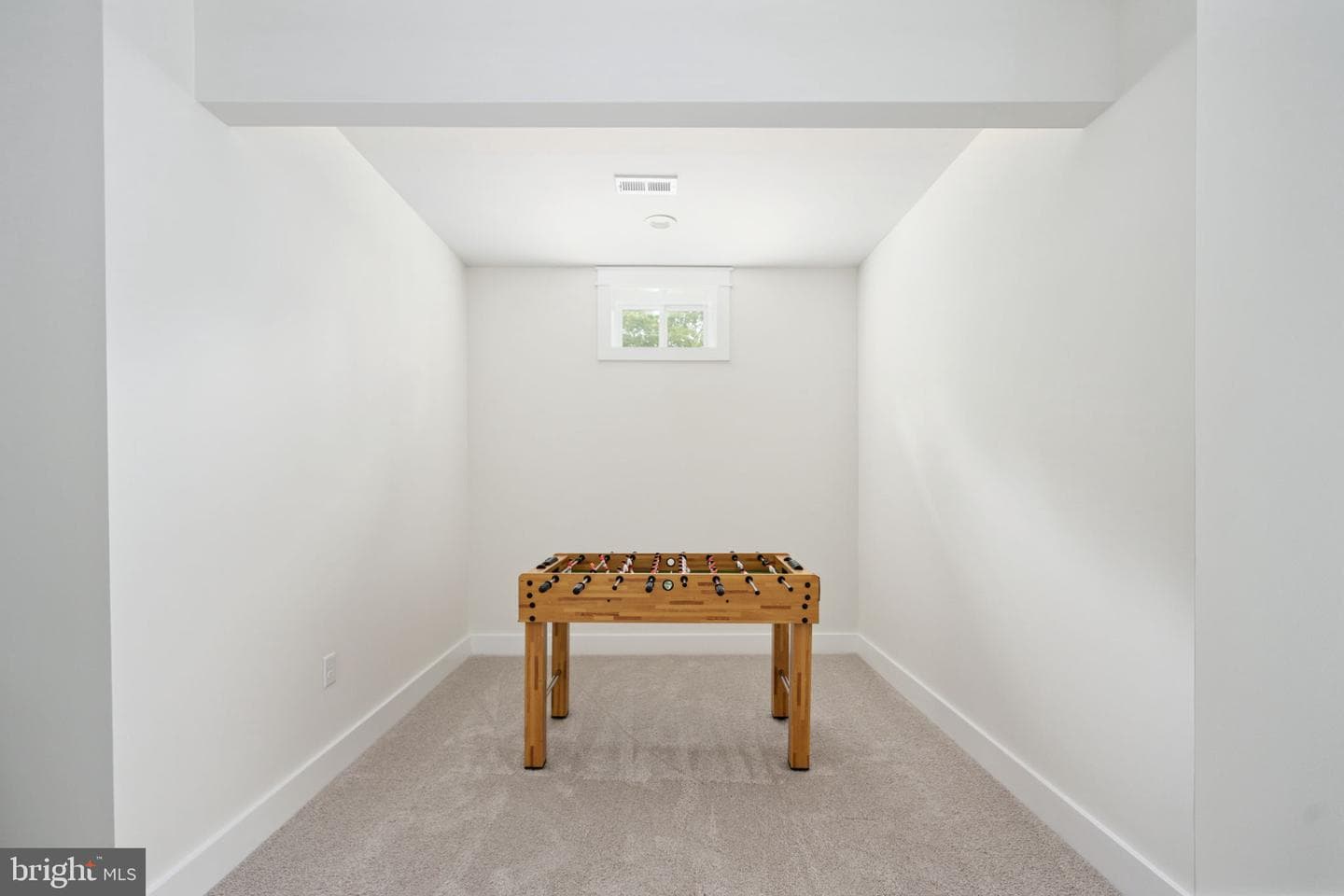 8537 Highclere Lane photo 67