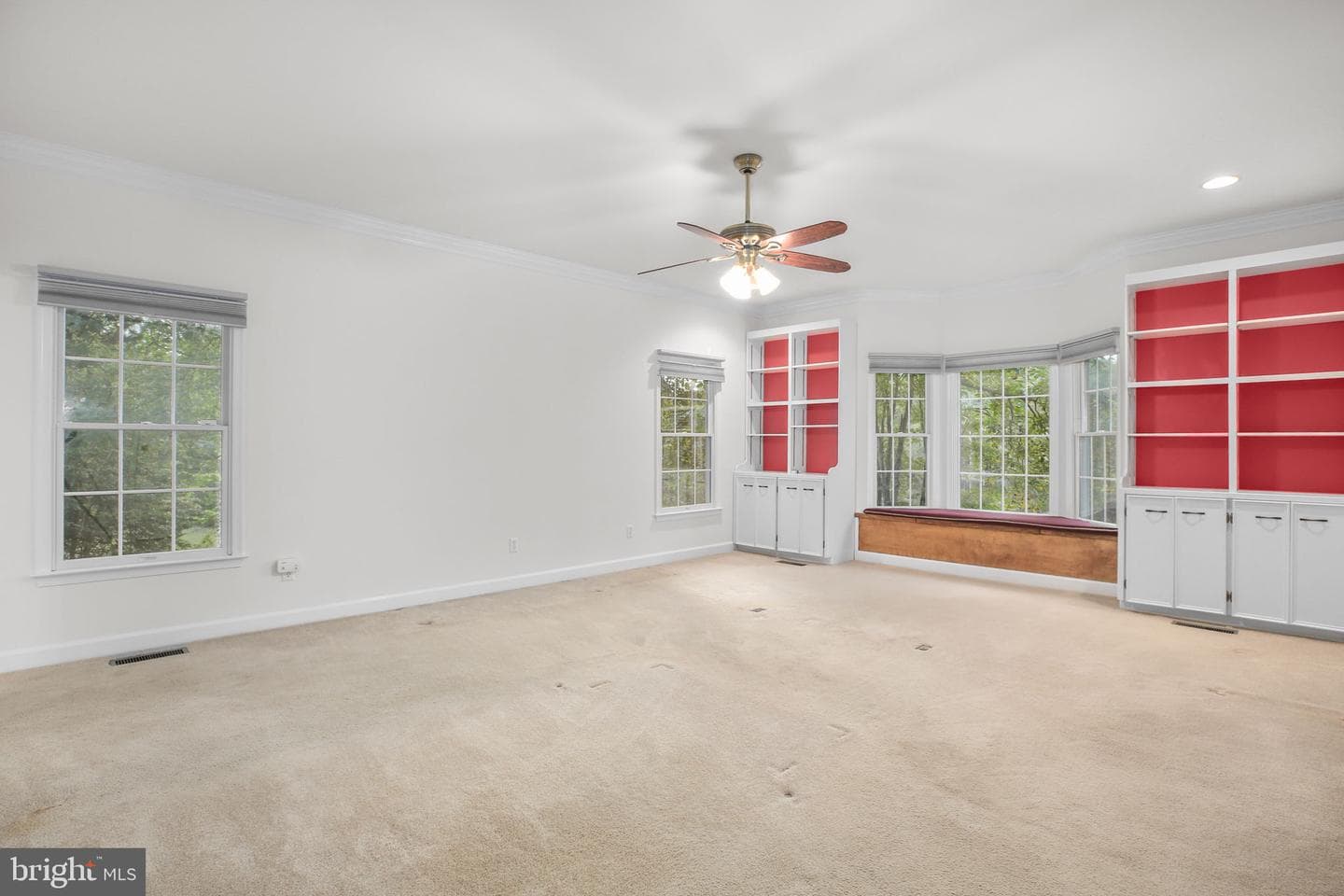 12805 Lake Wilderness Lane photo 27