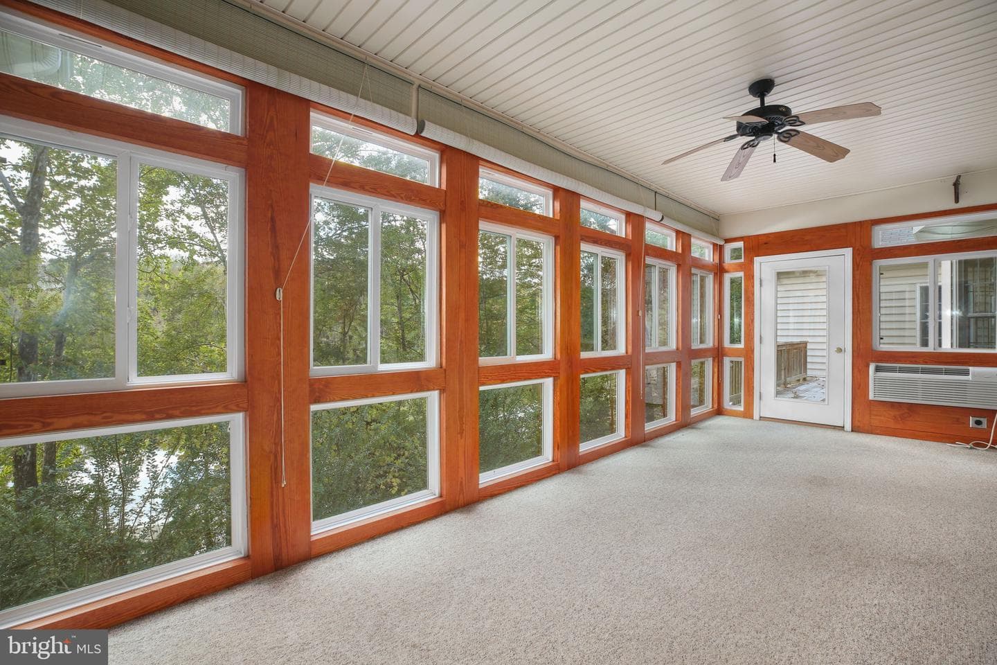 12805 Lake Wilderness Lane photo 31