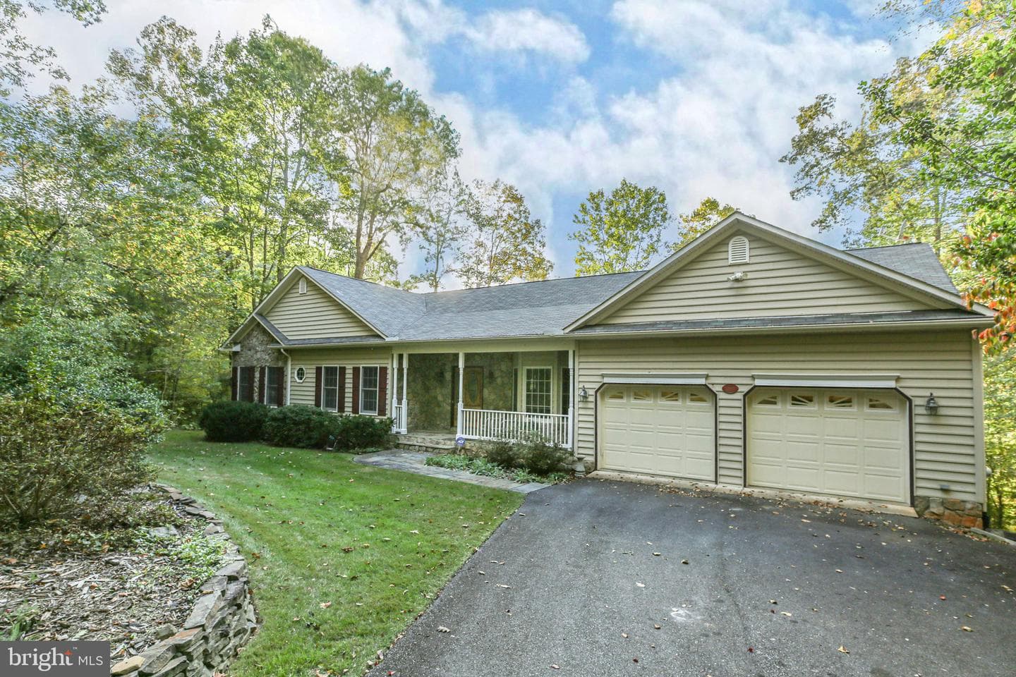 12805 Lake Wilderness Lane photo 52
