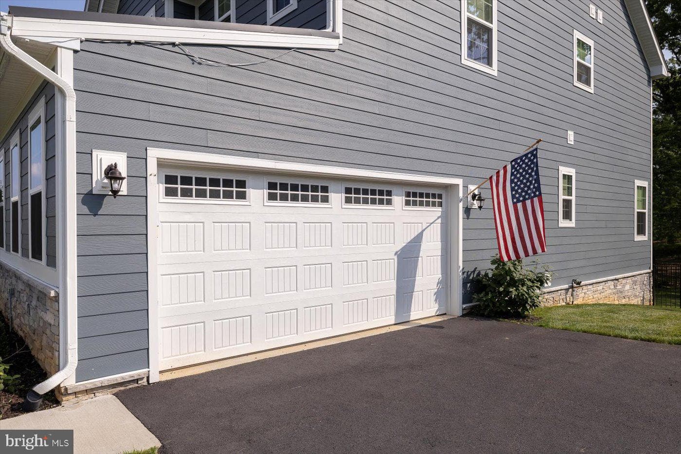 11326 Oakville Lane photo 2
