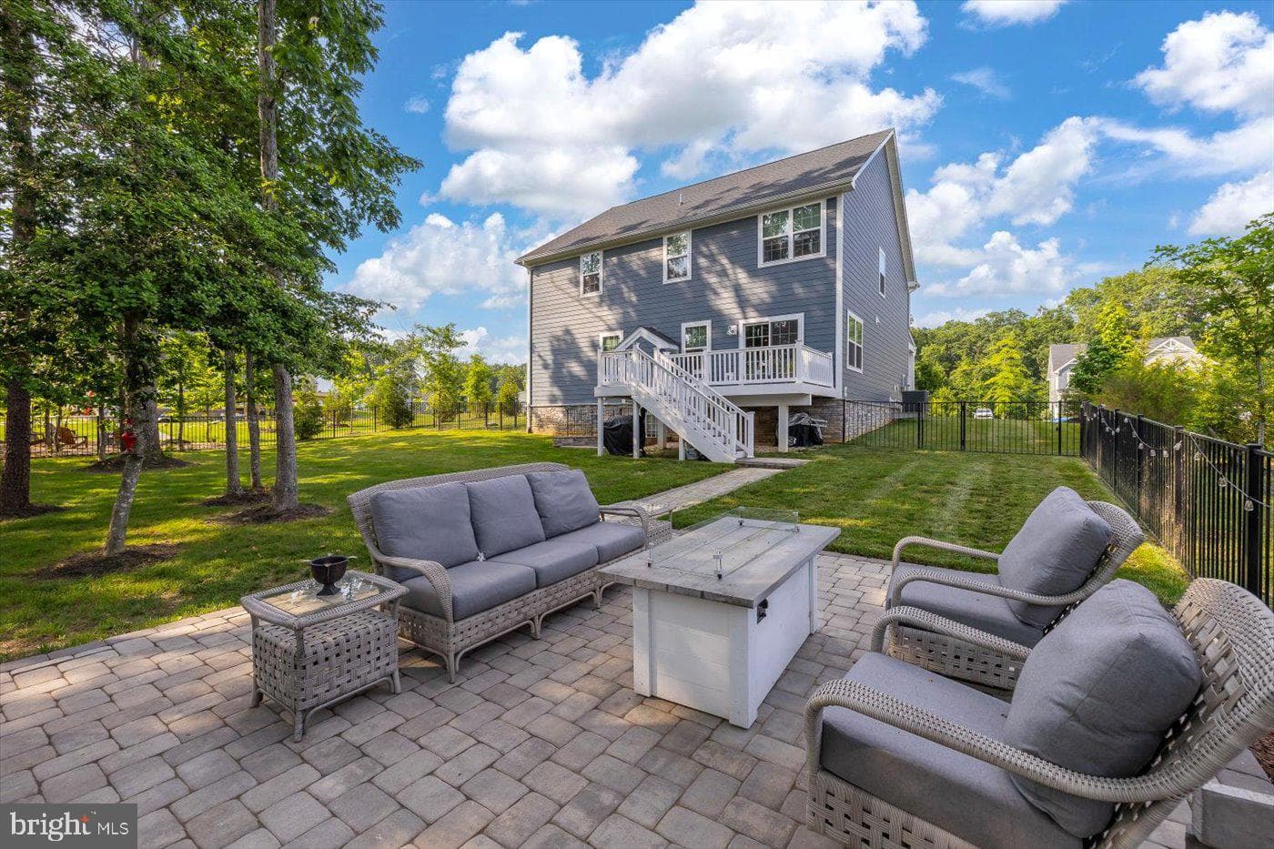11326 Oakville Lane photo 50
