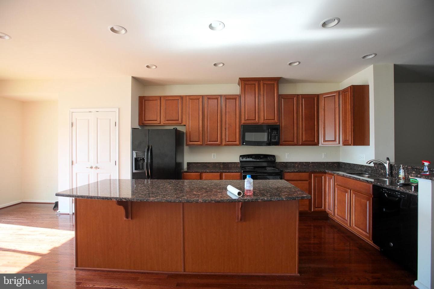 3101 Alliance Court photo 8