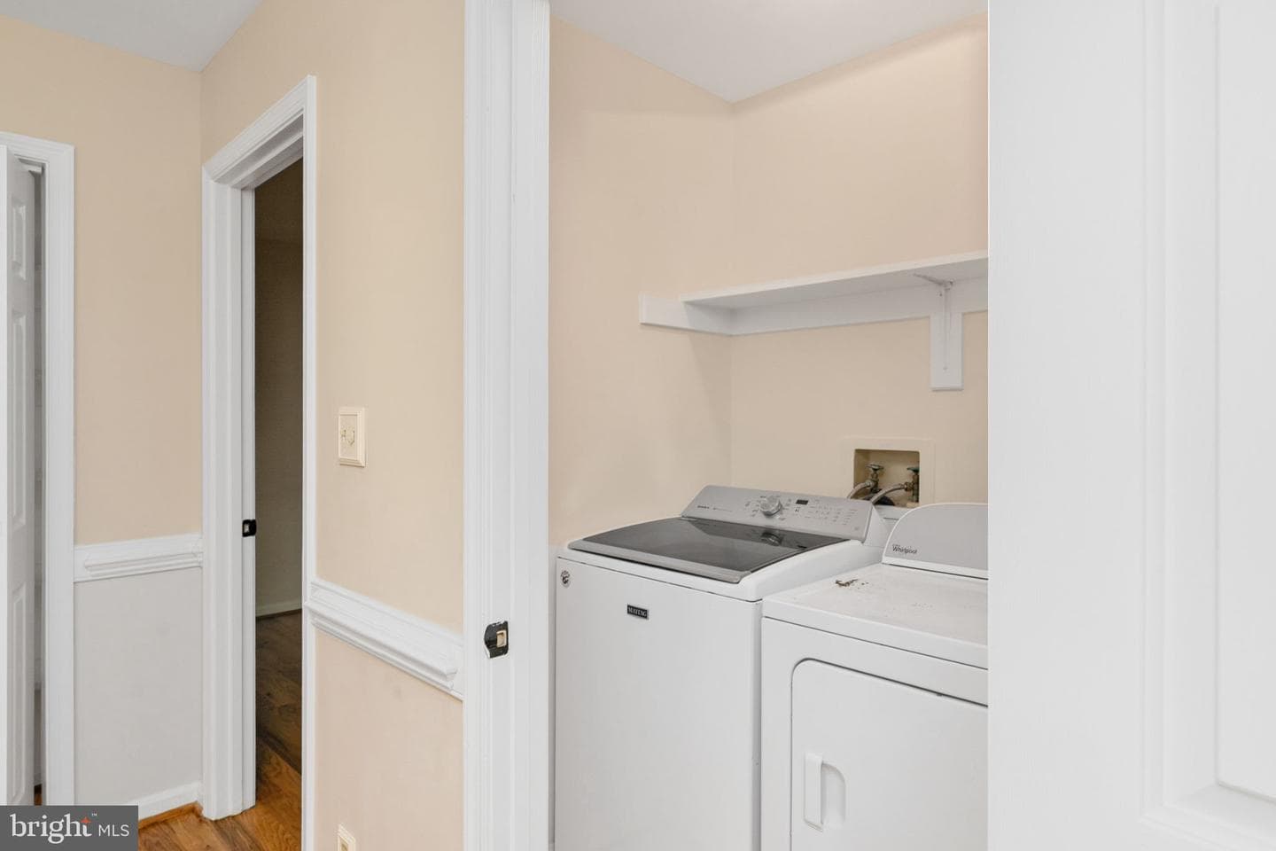 9801 Kenmore photo 39
