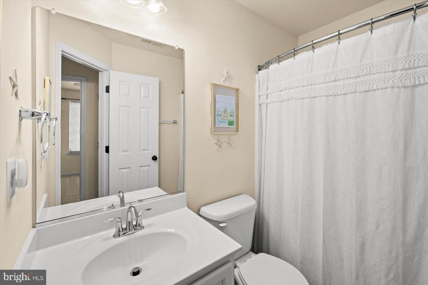 2338 Drake Ln photo 25