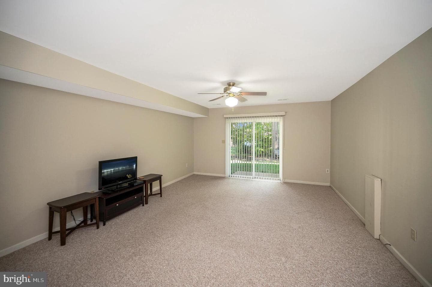 10219 Colechester Street photo 47
