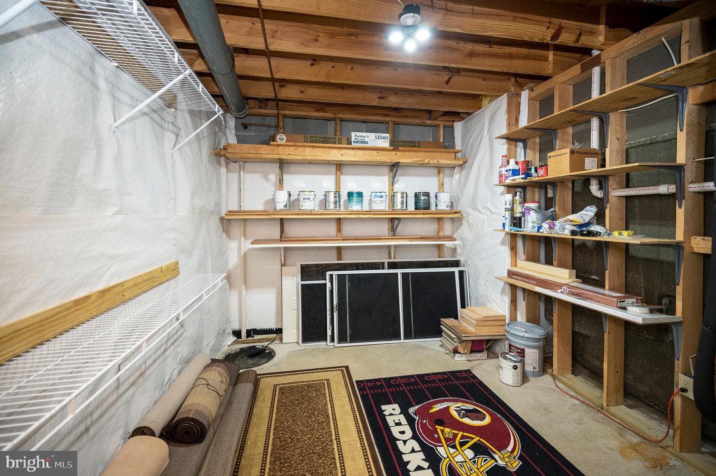 10219 Colechester Street photo 50