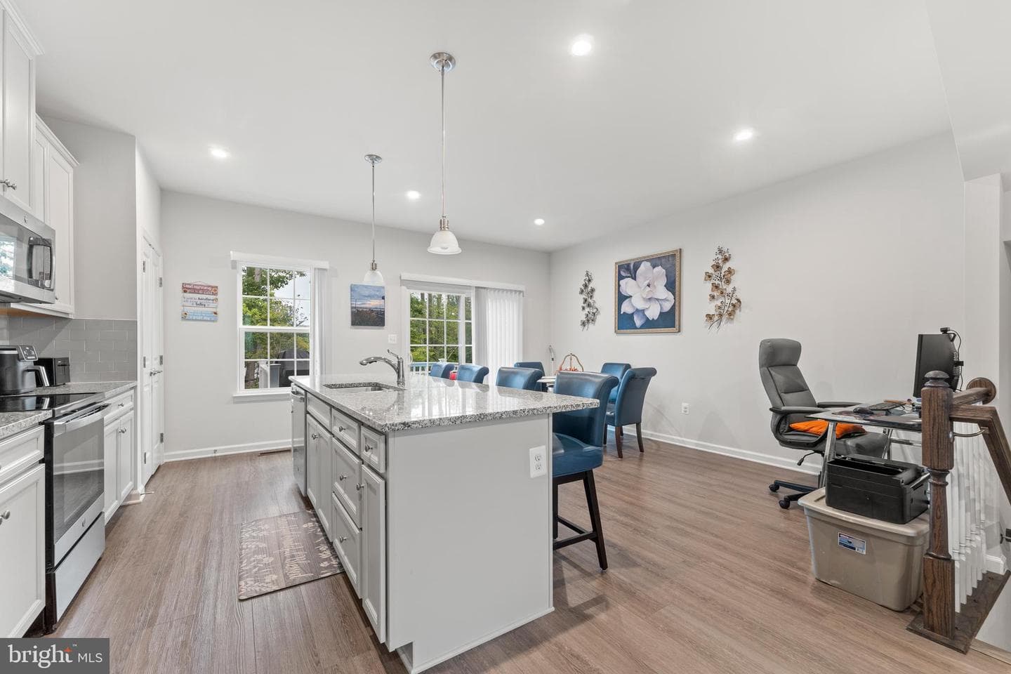 8809 Stevenson Lane photo 14