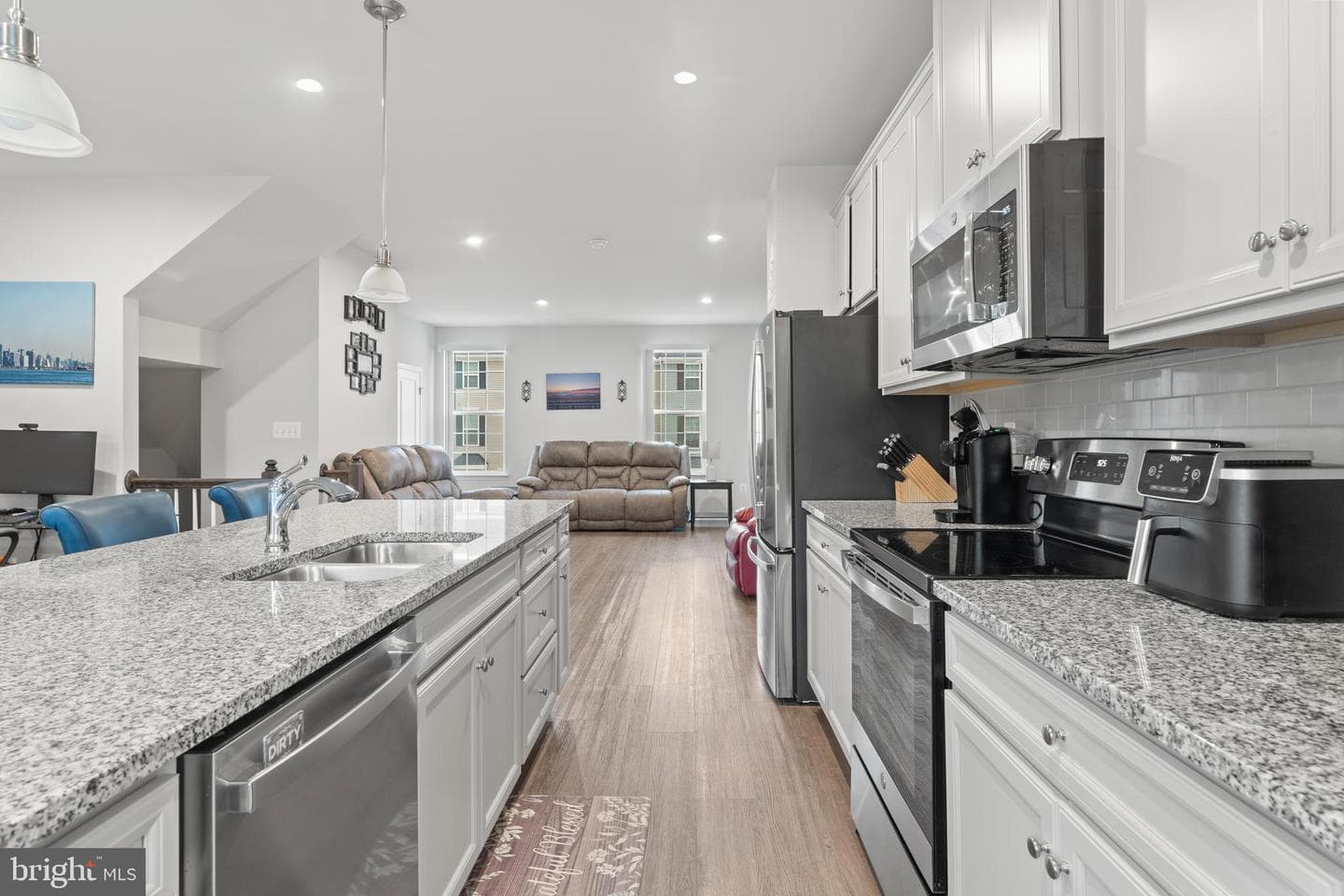 8809 Stevenson Lane photo 19