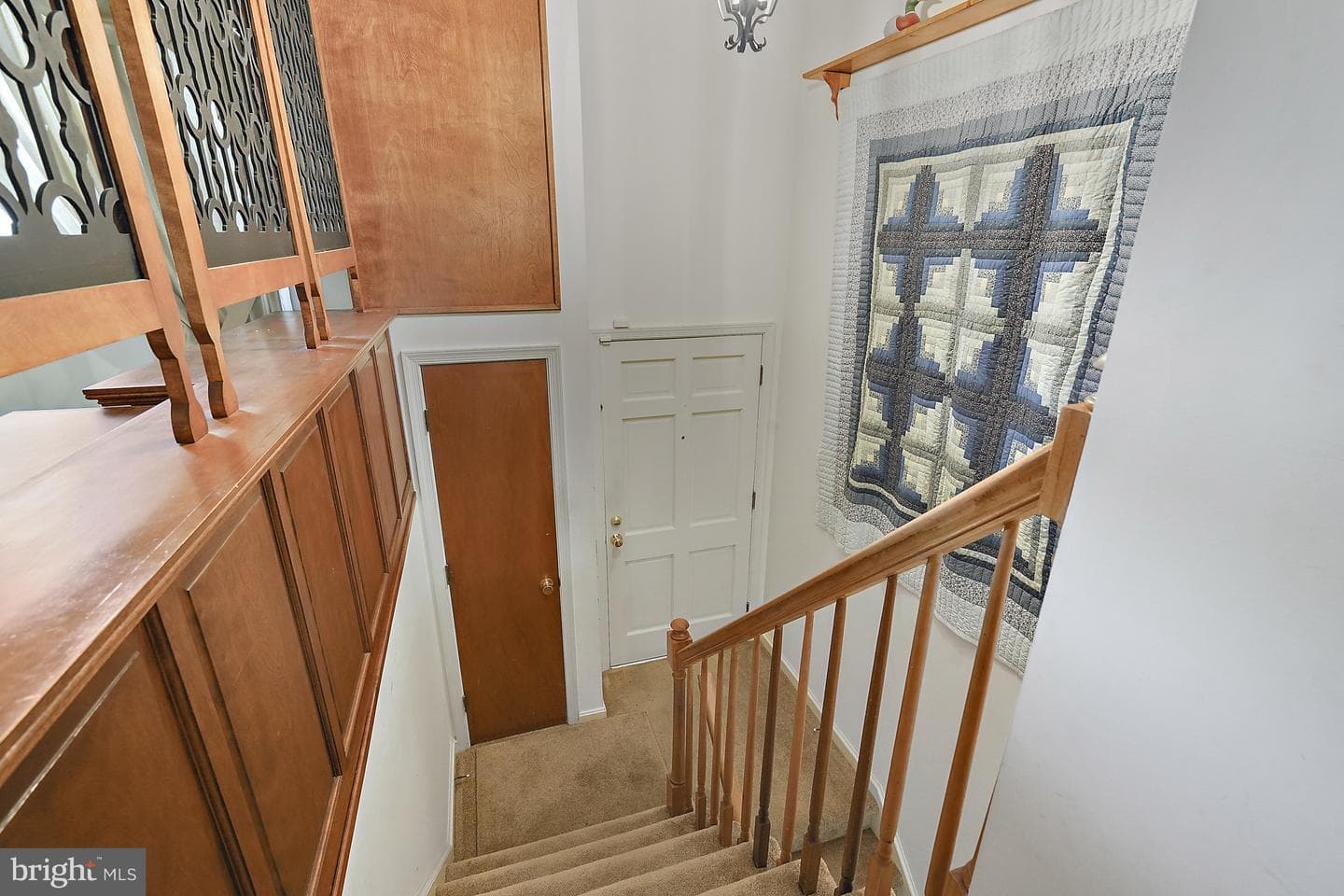 100 Lombardy Drive photo 13