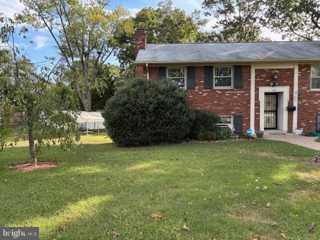 100 Lombardy Drive photo 2