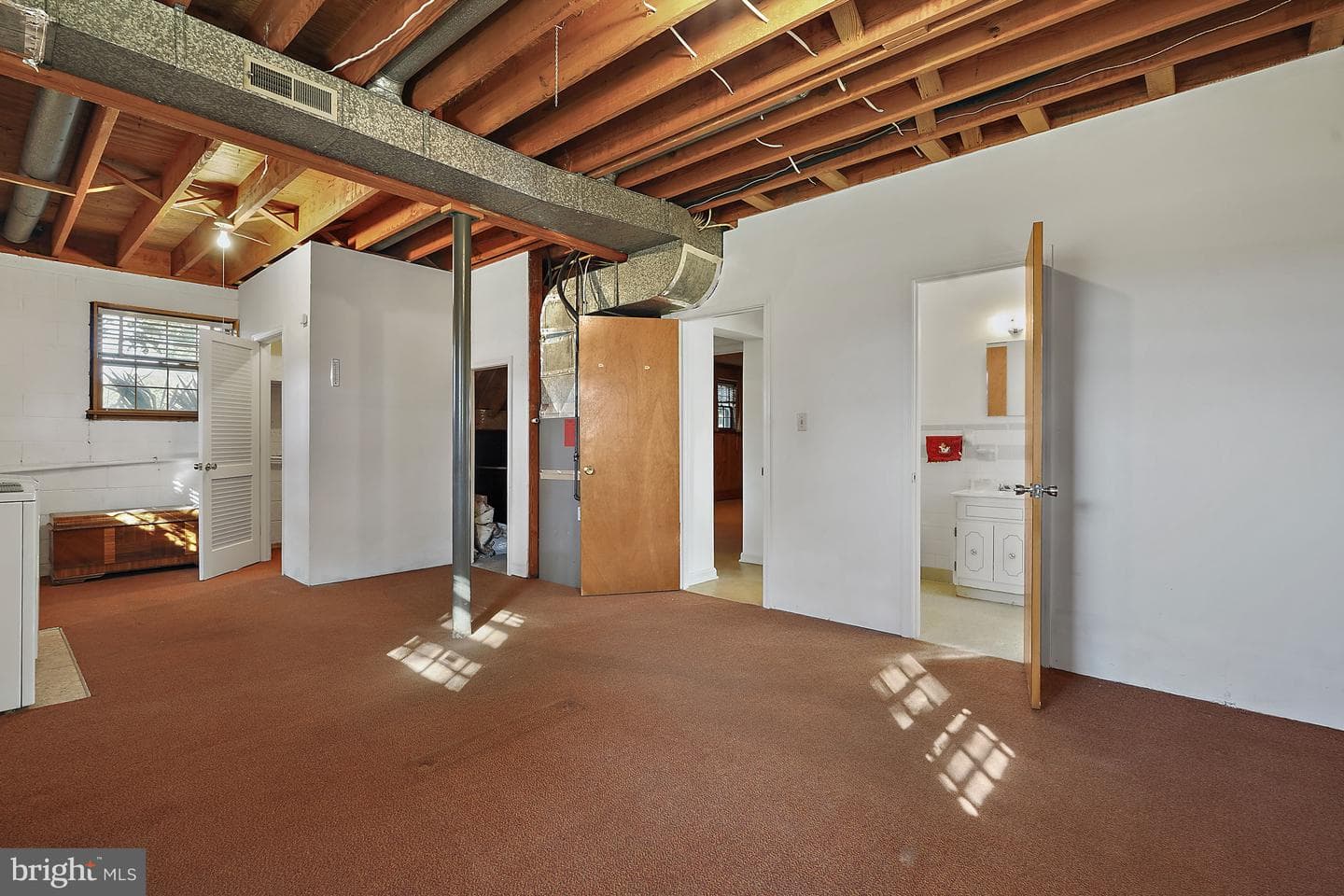 100 Lombardy Drive photo 29