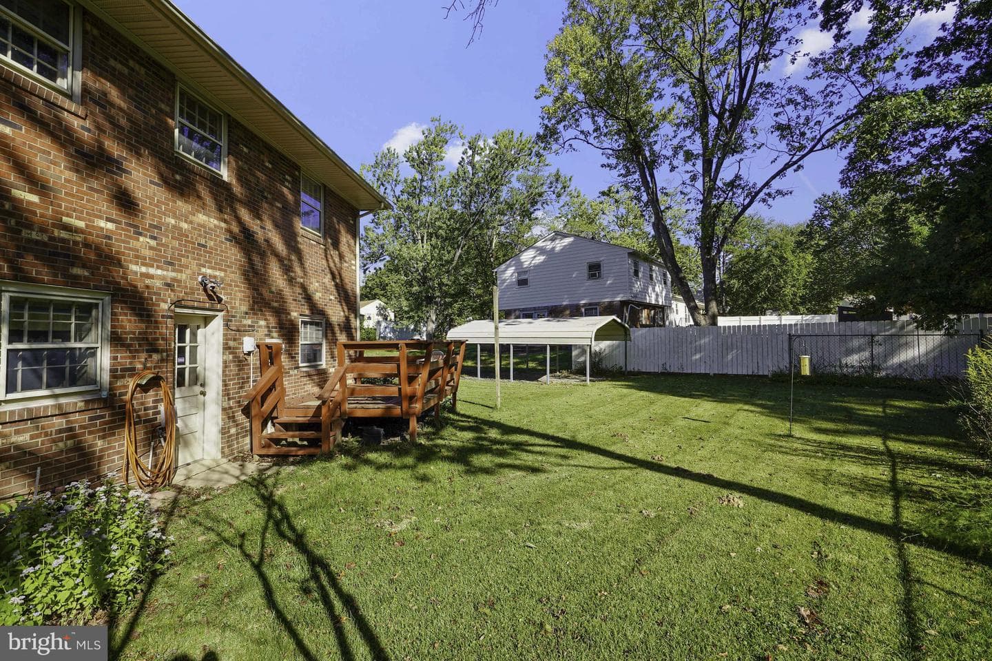 100 Lombardy Drive photo 58