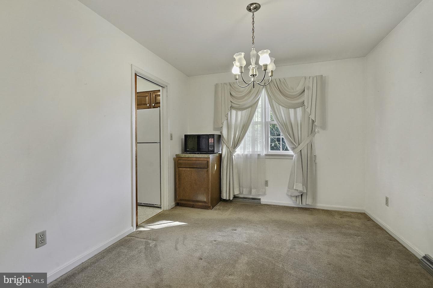 100 Lombardy Drive photo 64