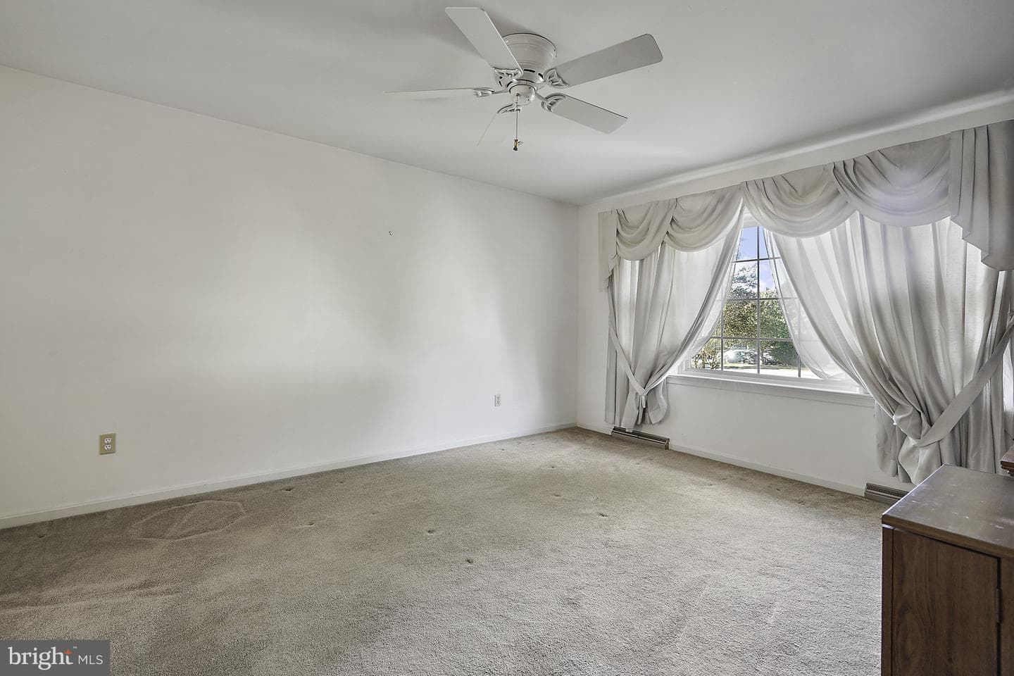 100 Lombardy Drive photo 79