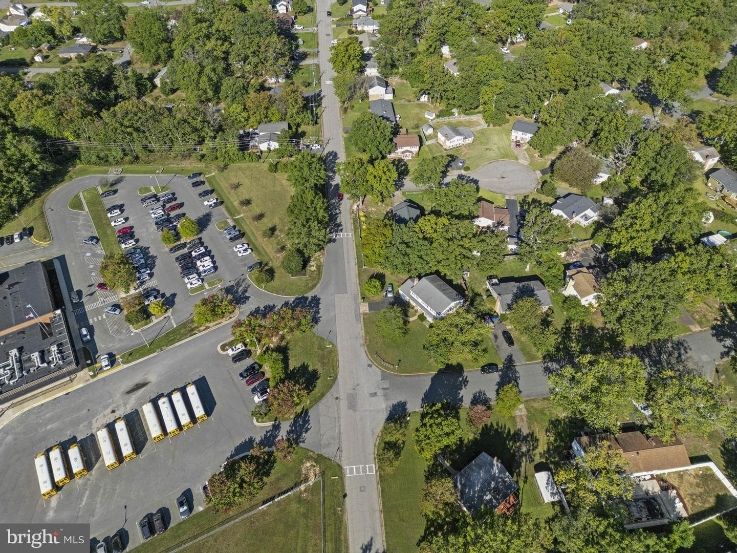 100 Lombardy Drive photo 9