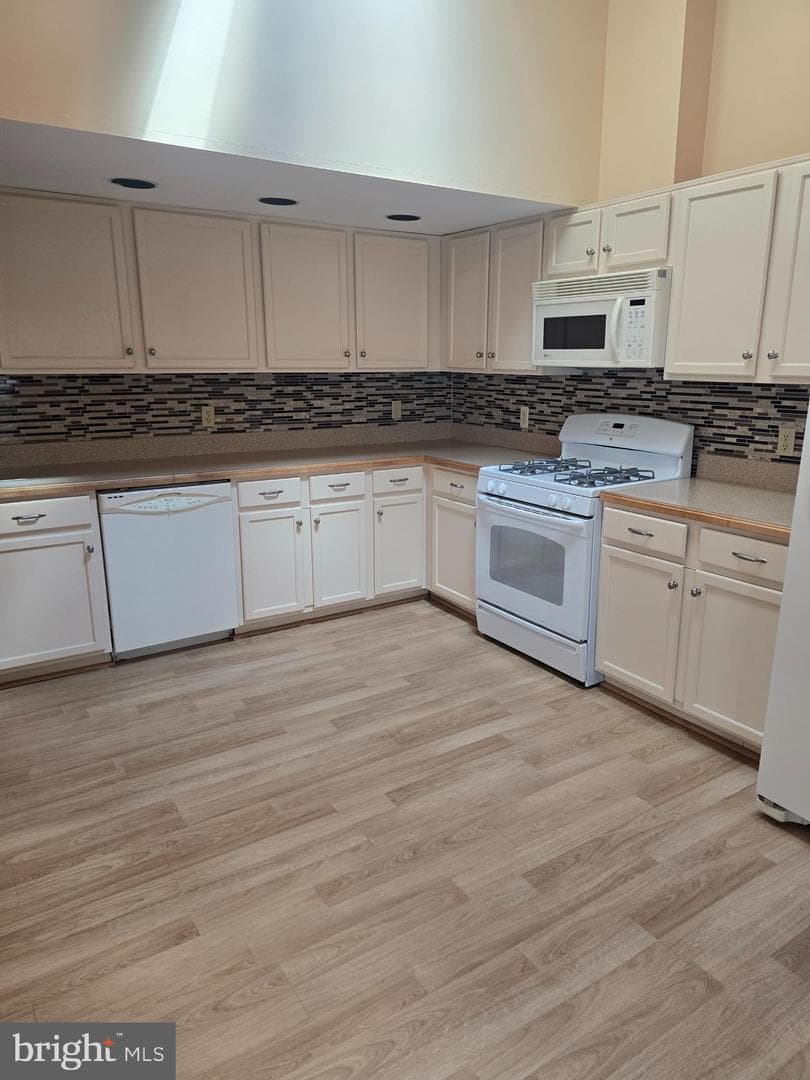 11606 Savannah Drive photo 5