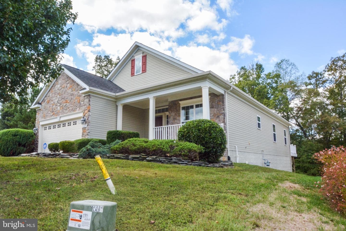 5607 Cedar Mountain Court photo 3