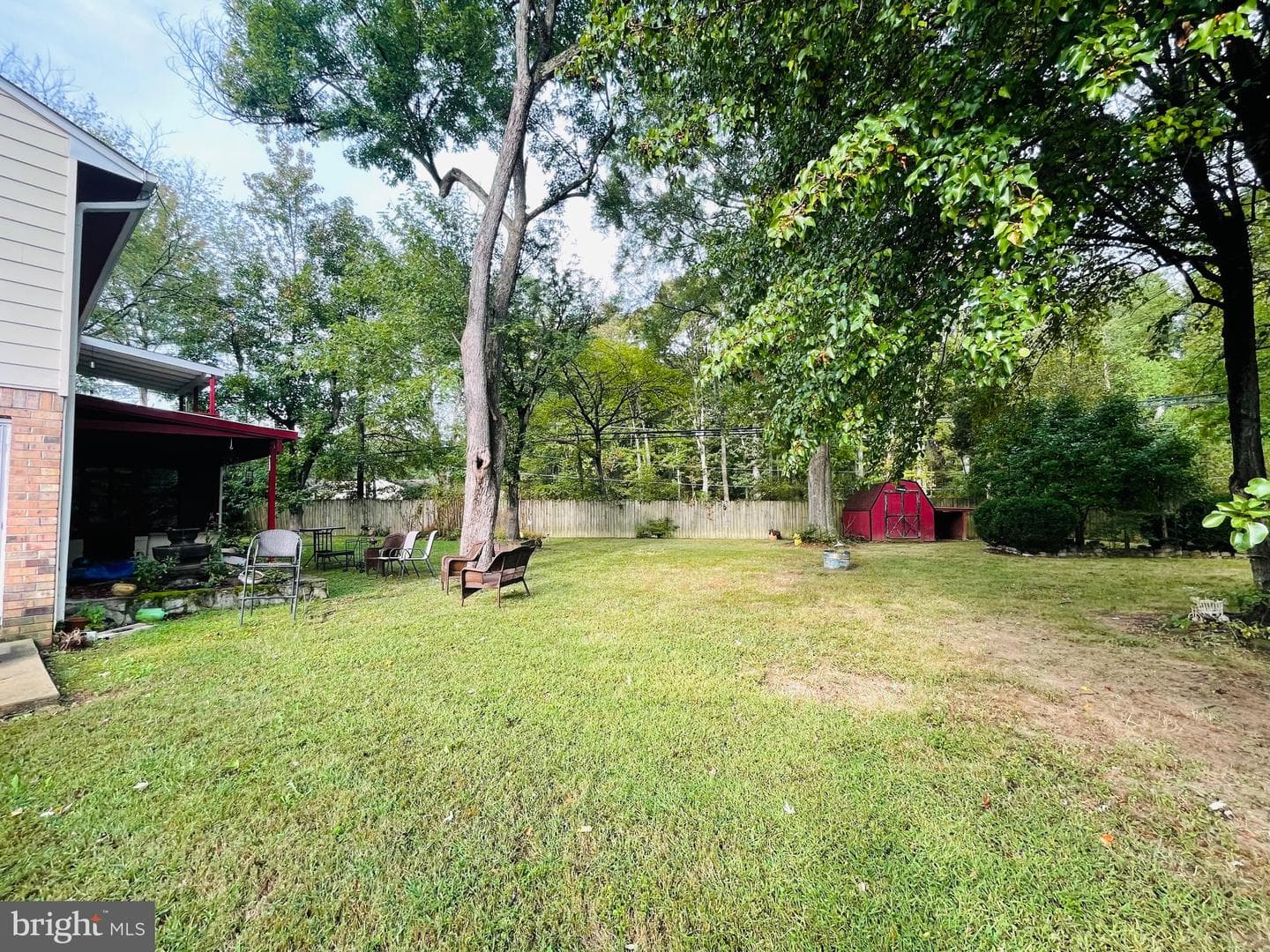 3 Erin Court photo 2