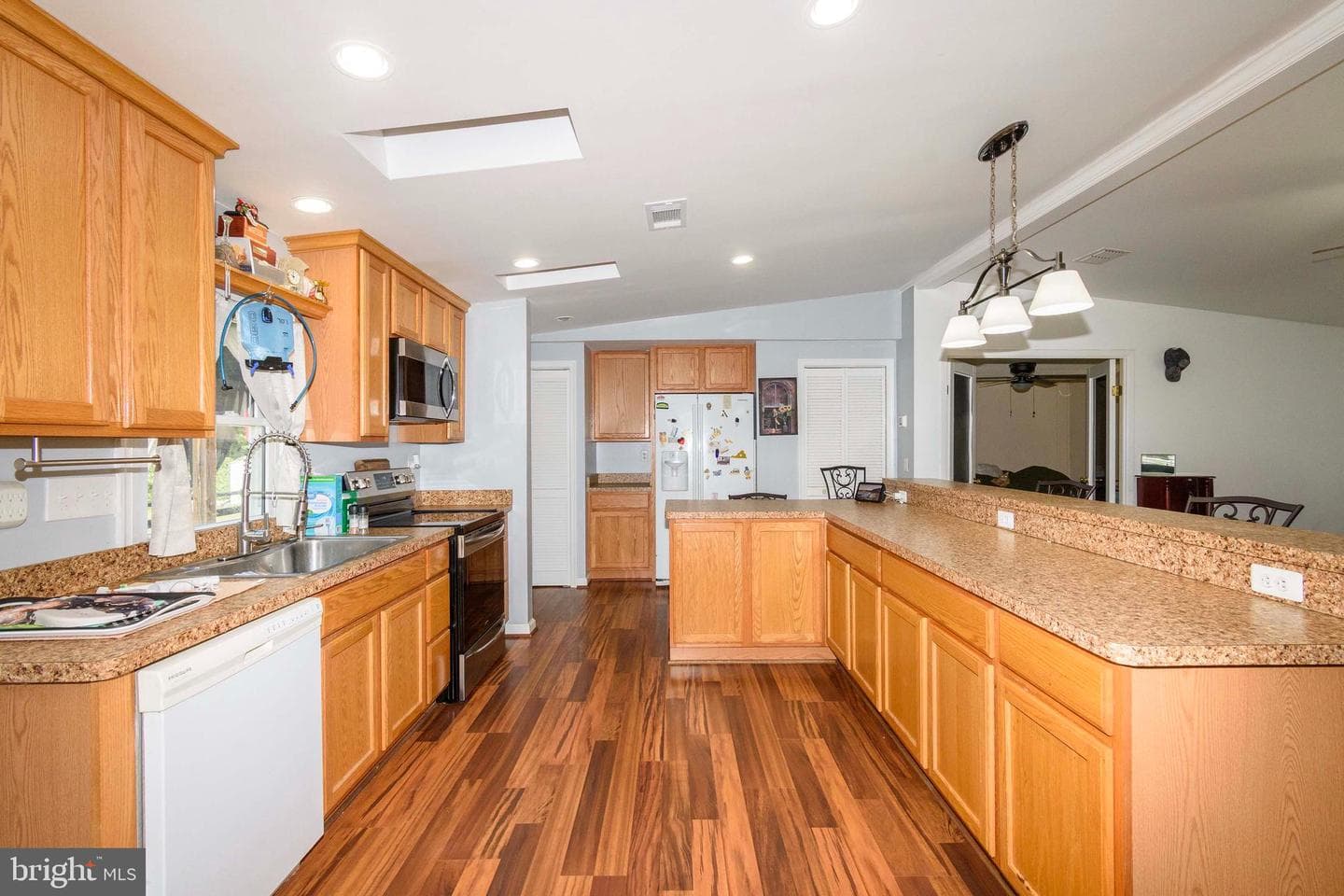 5924 Bradley Lane photo 14